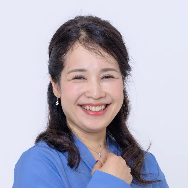 清川 絹